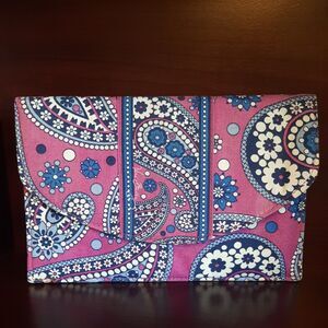 Vera Bradley Travel Wallet Boysenberry Clutch Organizer Magnet Closure